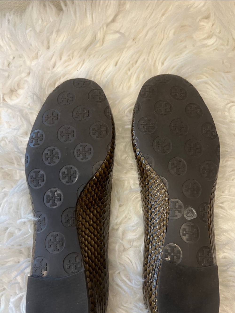 Tory Burch Olive Green Snake Print Flats with large logo medallion - Picture 7 of 10